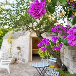 Trulli Francesca Ciclovia Locorotondo