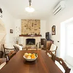 Trulli Francesca Ciclovia Villa Locorotondo