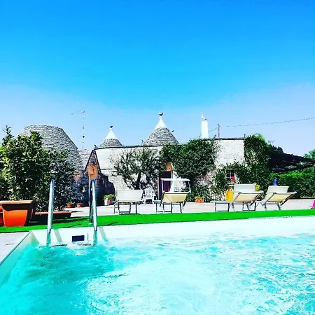 Trulli Francesca Ciclovia * Locorotondo